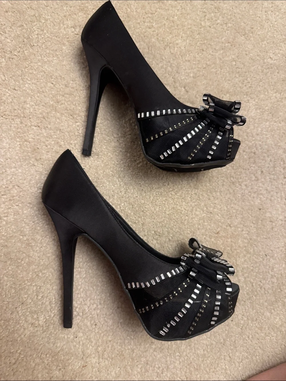 Zigi Soho Black Satin Peep-Toe Pumps with Crystal-Trim Bow